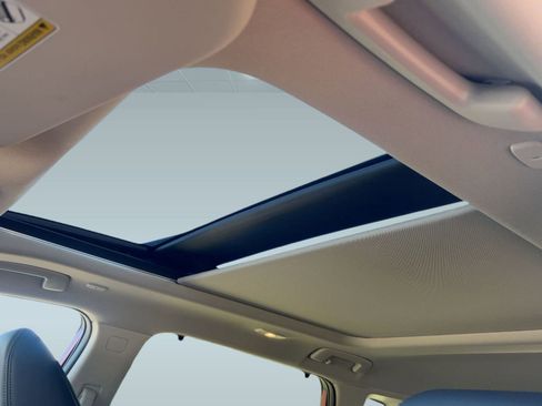 New 2026 Nissan Rogue Platinum w/ Platinum Premium Package image 16