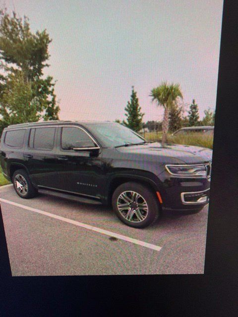 Used 2024 Jeep Wagoneer Series II w/ Flexible Seating Group AWD/4WD 360° Tour