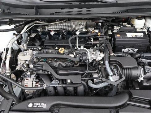 Used 2024 Toyota Corolla LE image 18