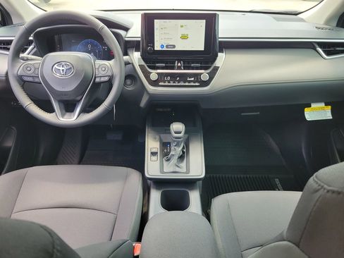 Used 2026 Toyota Corolla Cross LE w/ Moonroof Package FWD image 12