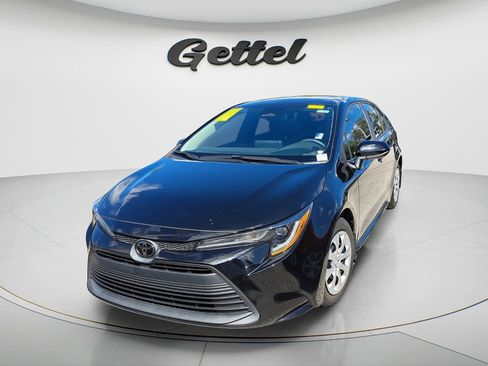 Certified 2023 Toyota Corolla LE image 2
