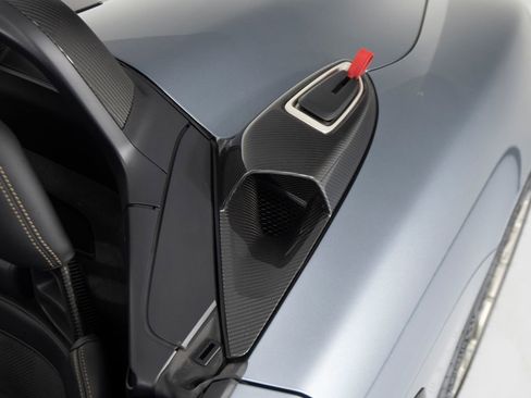 Certified 2025 Porsche 718 Boxster Spyder RS RWD image 47