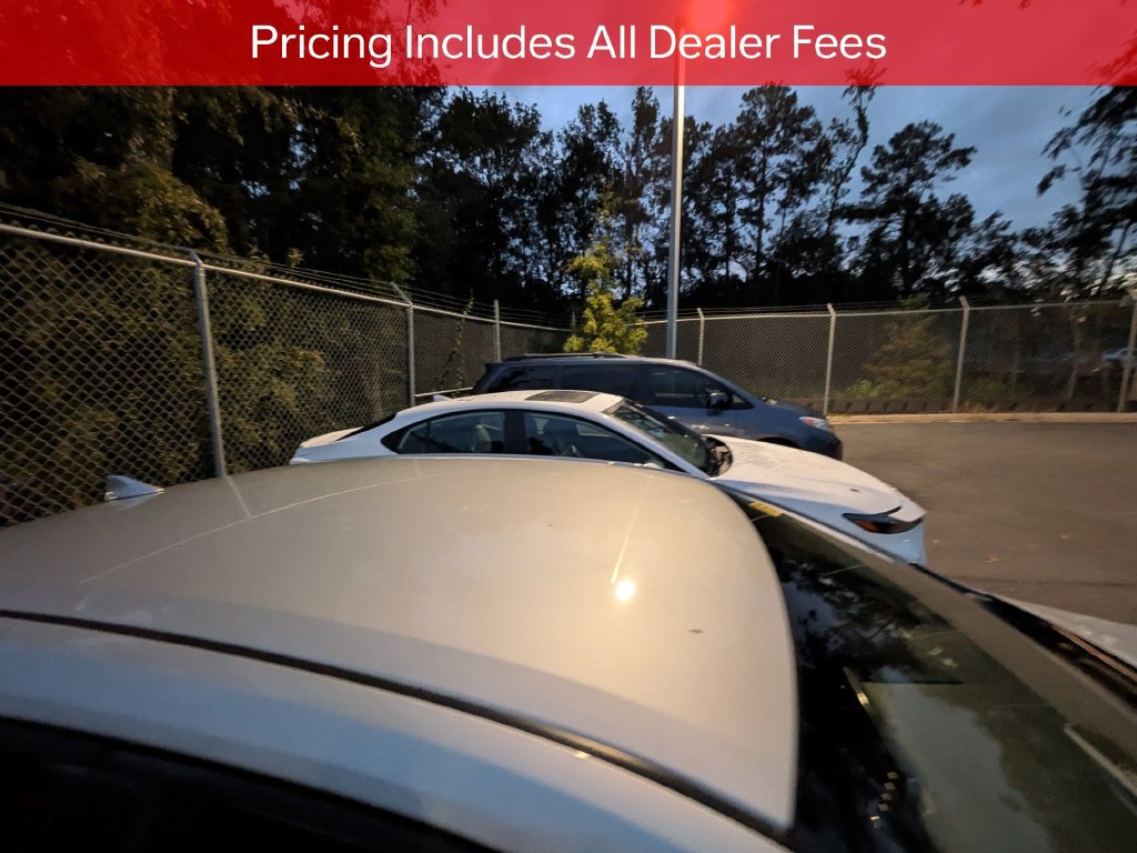 Used 2020 Toyota Corolla LE FWD image 11