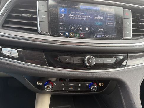 Used 2023 Buick Enclave Essence w/ Experience Buick Package image 8