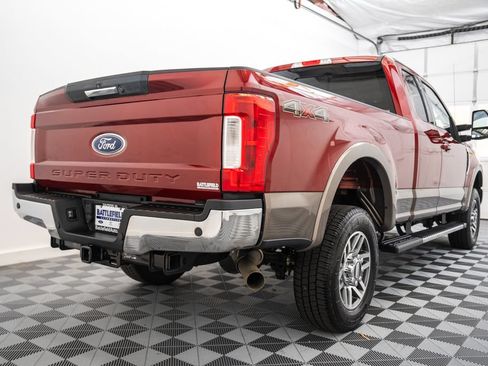 Used 2018 Ford F250 Lariat w/ Lariat Value Package AWD/4WD image 5