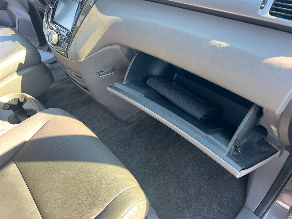 Used 2015 Honda Odyssey Touring image 21