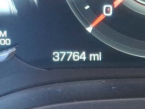 Used 2020 Cadillac Escalade Platinum image 24