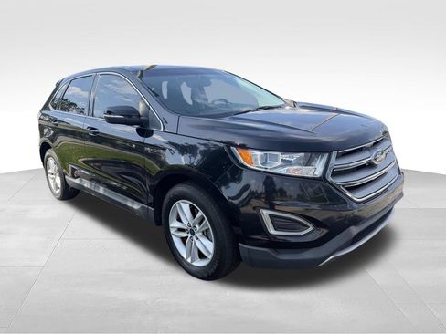 Used 2018 Ford Edge SEL w/ Equipment Group 201A FWD image 3