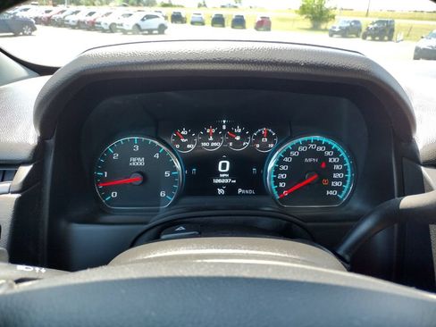 Used 2018 Chevrolet Tahoe Premier AWD/4WD image 30