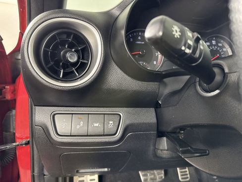 Used 2020 Kia Forte GT w/ GT2 Package image 14