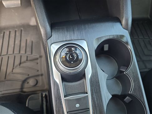 Certified 2022 Ford Escape SE w/ Convenience Package image 18