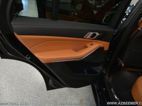 Used 2022 BMW X5 xDrive40i w/ M Sport Package image 39