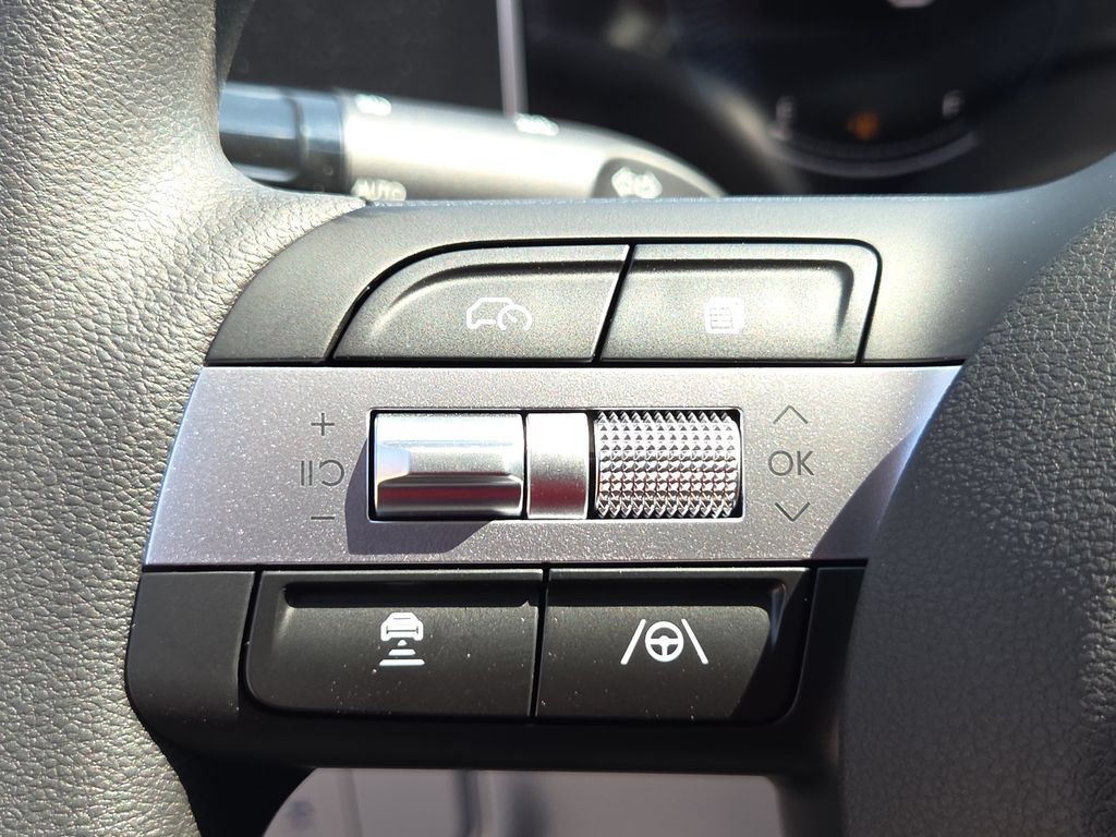 Used 2026 Hyundai Tucson SEL Plus FWD image 24