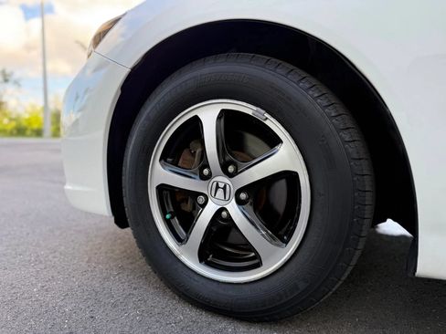 Used 2015 Honda Civic SE image 16