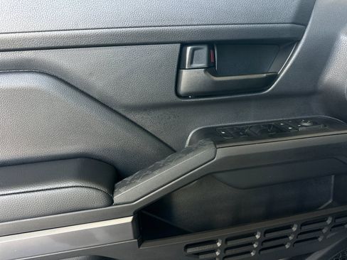 New 2026 Toyota Tacoma SR5 image 10