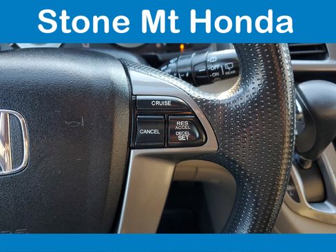 Used 2016 Honda Odyssey SE image 24