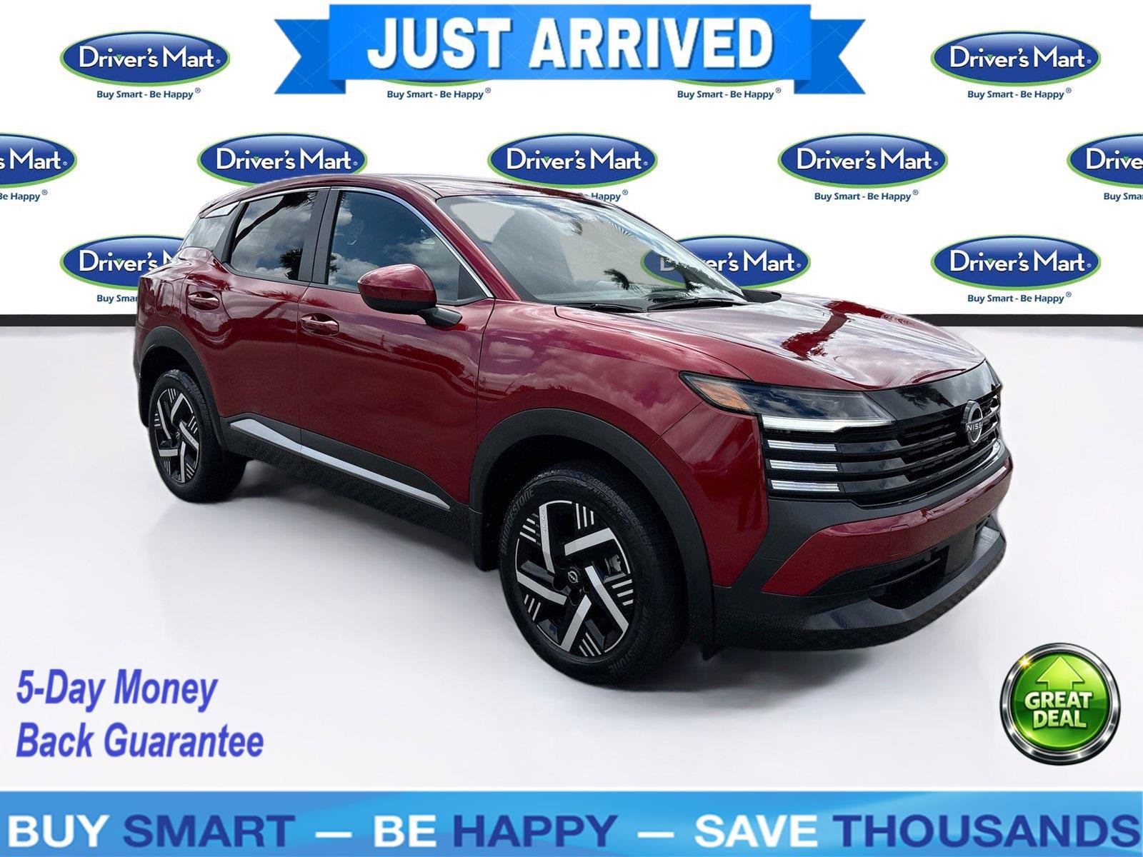 Used 2025 Nissan Kicks SV FWD image 1