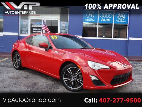 Used 2013 Scion FR-S RWD image 1