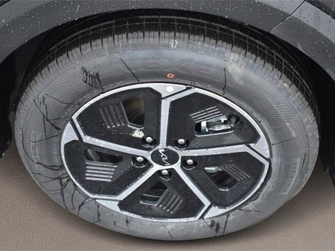 New 2026 Kia Niro EX image 11