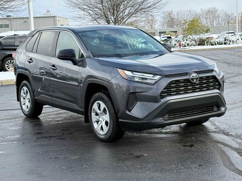 Certified 2023 Toyota RAV4 LE image 3