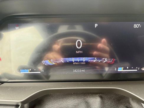 Used 2022 Jeep Grand Cherokee Altitude image 24