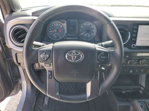 Used 2021 Toyota Tacoma TRD Sport w/ Technology Package RWD image 20