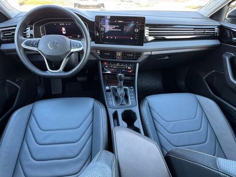 Certified 2025 Volkswagen Jetta SEL image 14