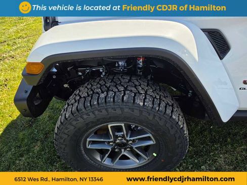 New 2026 Jeep Gladiator Mojave image 28