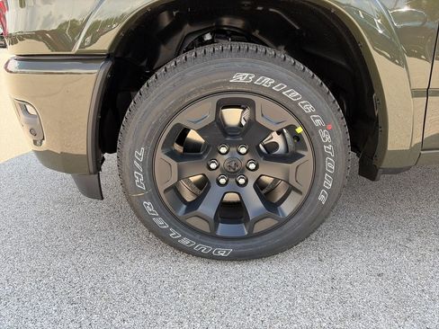 New 2027 RAM 1500 4x4 Crew Cab image 12