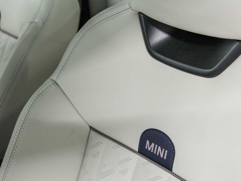 New 2026 MINI Cooper S image 25