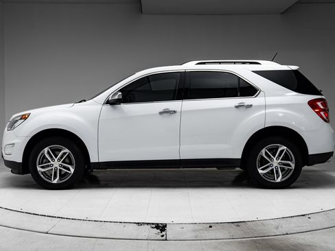Used 2016 Chevrolet Equinox LTZ w/ Enhanced Convenience Package AWD/4WD image 2