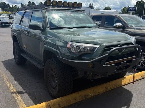 Used 2021 Toyota 4Runner Trail Special Edition AWD/4WD image 2