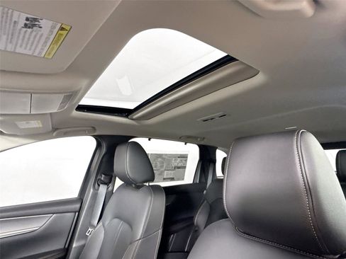 New 2026 MAZDA CX-90 Plug-In Hybrid w/ Preferred AWD/4WD image 15