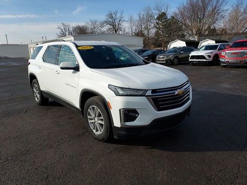 Certified 2023 Chevrolet Traverse LT image 11