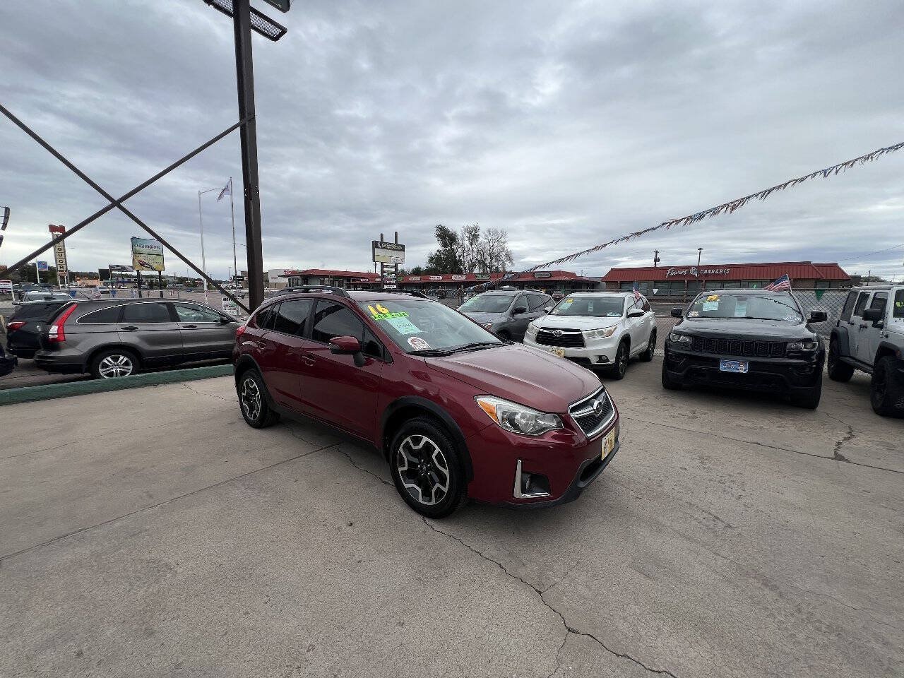 Used 2016 Subaru Crosstrek 2.0i Limited w/ Popular Package #2 AWD/4WD image 3