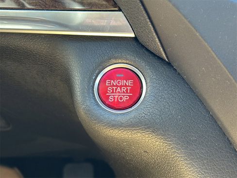 Used 2020 Acura MDX FWD image 38