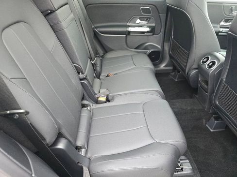 New 2026 Mercedes-Benz GLB 250 4MATIC image 20