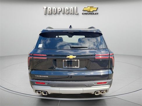 New 2026 Chevrolet Traverse LT w/ Driver Confidence Package image 4