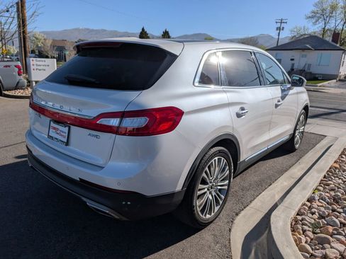 Used 2018 Lincoln MKX Reserve w/ Lincoln MKX Climate Package image 4