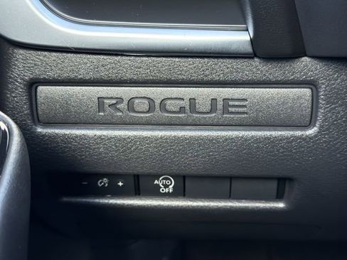 Certified 2023 Nissan Rogue S image 26
