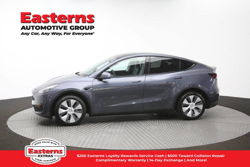 Used 2023 Tesla Model Y Long Range AWD/4WD image 54