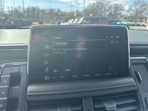 Used 2022 Chevrolet Tahoe Z71 w/ Luxury Package image 14