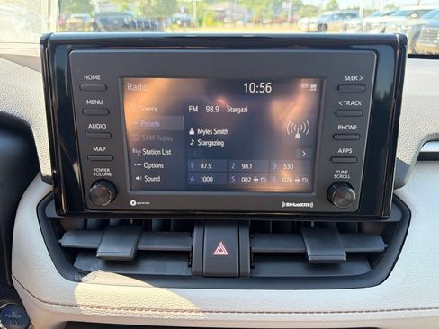 Used 2022 Toyota RAV4 XLE w/ Convenience Package AWD/4WD image 15