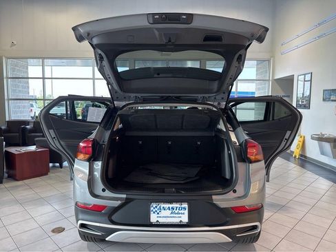 Used 2023 Buick Encore GX Preferred AWD/4WD image 13