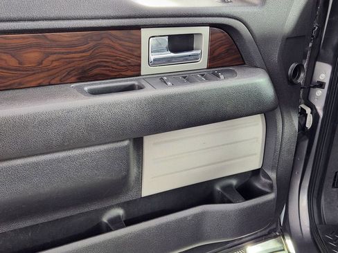 Used 2012 Ford F150 Lariat w/ Lariat Chrome Pkg AWD/4WD image 16