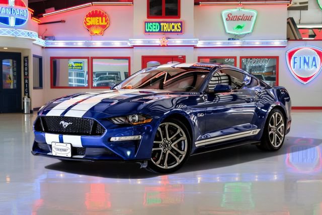Used 2018 Ford Mustang GT Premium w/ Safe & Smart Package RWD image 2