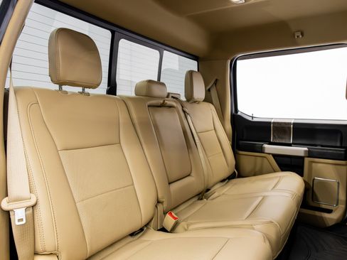 Used 2019 Ford F350 Lariat w/ Lariat Value Package AWD/4WD image 30