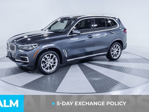 Used 2022 BMW X5 xDrive40i AWD/4WD image 3