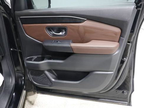Used 2024 Honda Pilot Elite image 23