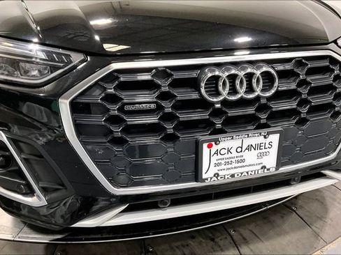Used 2023 Audi Q5 2.0T Premium w/ Convenience Package AWD/4WD image 19
